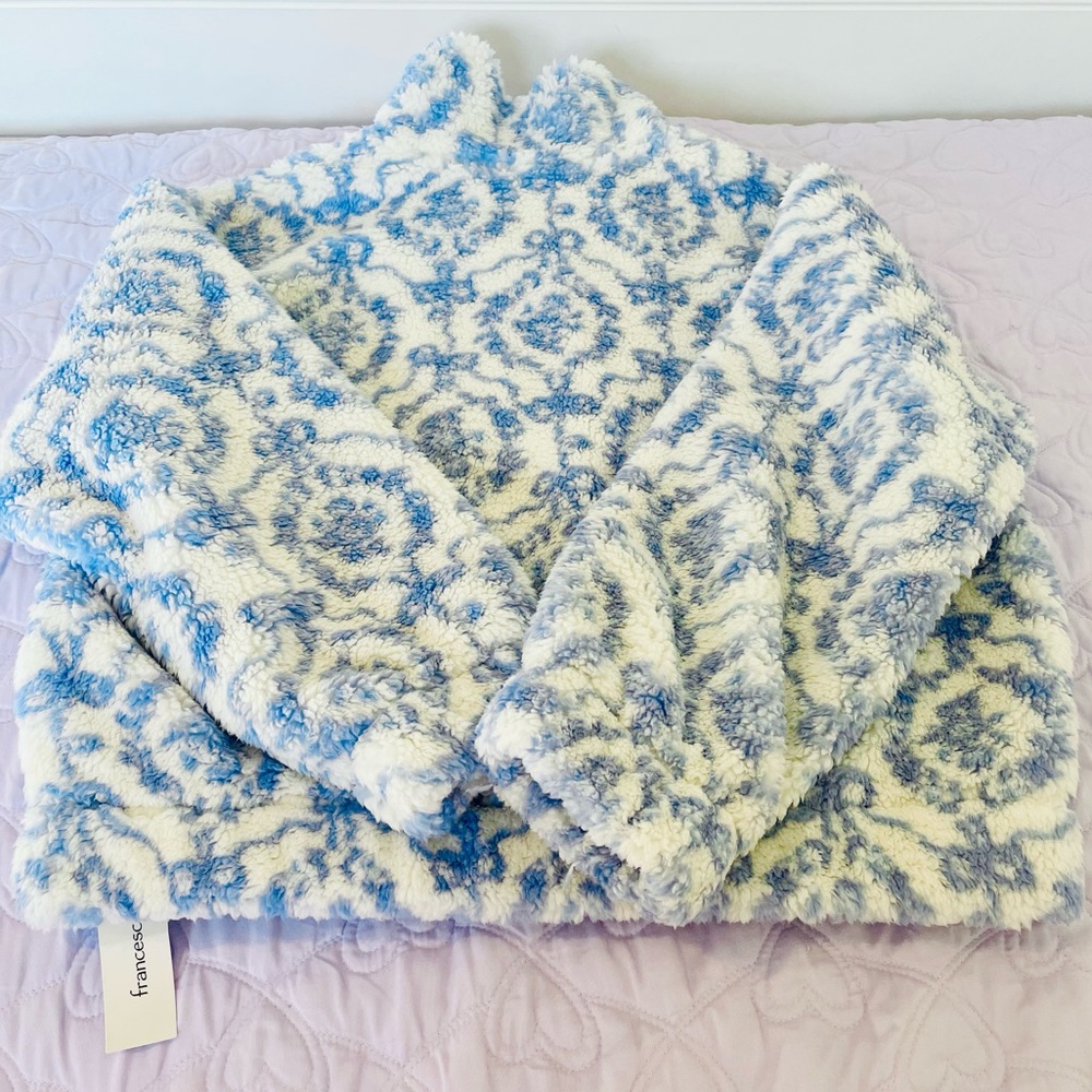 Abby Sherpa Quarter Zip Pullover - Picture 5 of 5